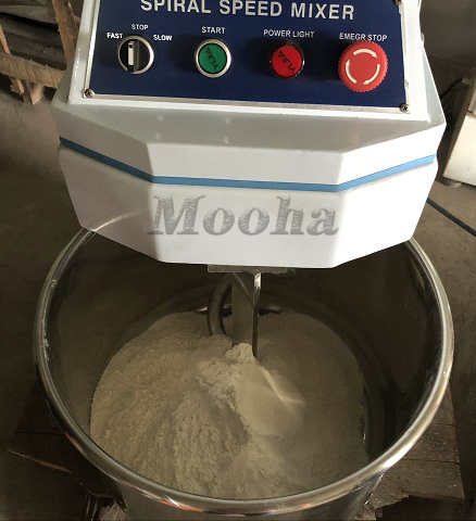 bread kneading machine